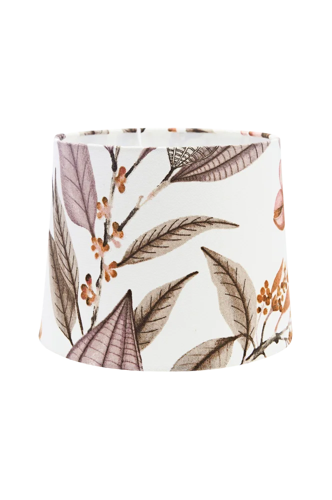 Lampeskjerm Sofia Seedpod Powder 35 cm – Hvit – Belysning | m v:5391036 Lampeskjerm Sofia Seedpod Powder 35 cm – Hvit – Belysning | m v:5391036