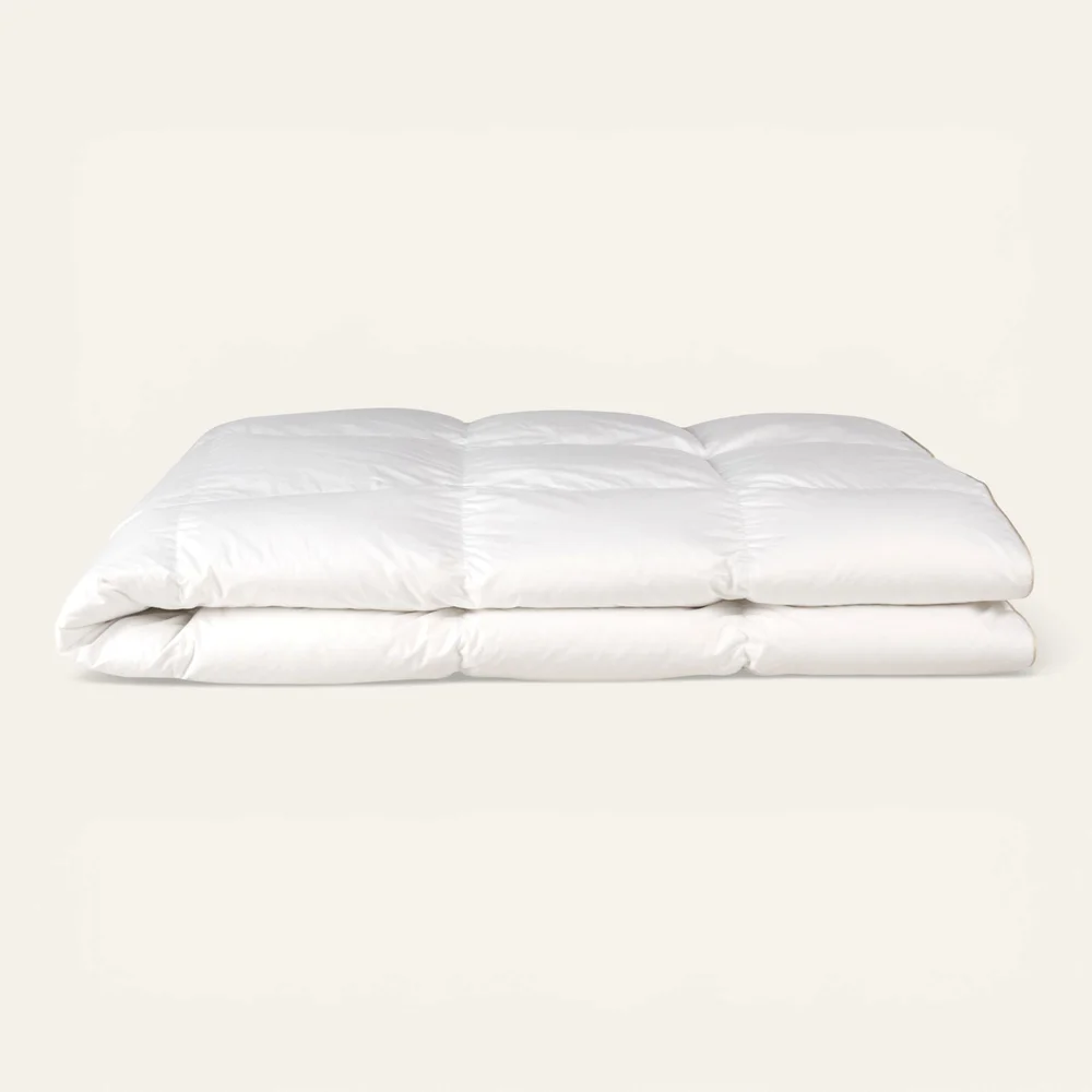 Helårs dundyne hvit – 200×222 cm v:2399459