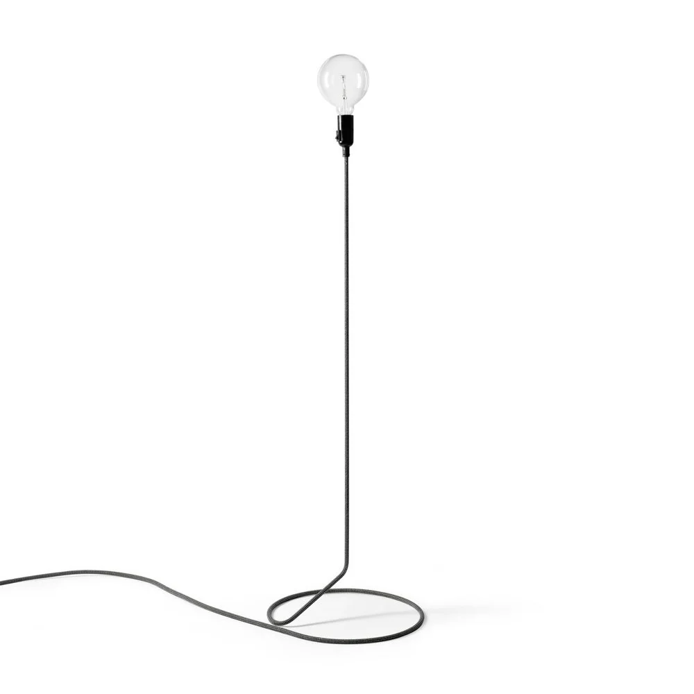 Cord Gulvlampe, Sort/Hvit v:7946002 Cord Gulvlampe, Sort/Hvit v:7946002