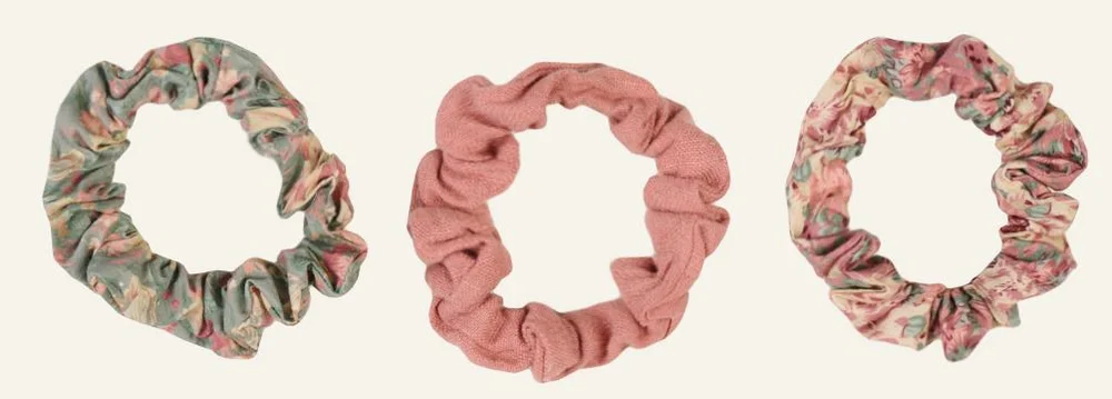 Hårstrikk multi rosa – 6,5×6,5×0,5 cm v:2643658 Hårstrikk multi rosa – 6,5×6,5×0,5 cm v:2643658