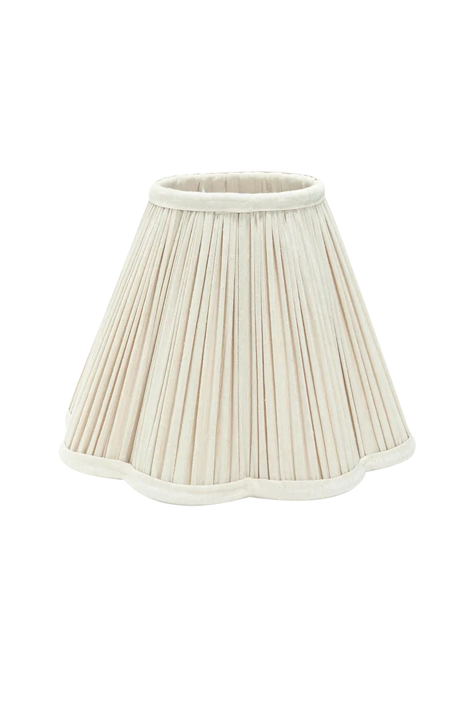 Lampeskjerm Siv Plissé 30 cm – Beige – Belysning | m v:8241309 Lampeskjerm Siv Plissé 30 cm – Beige – Belysning | m v:8241309