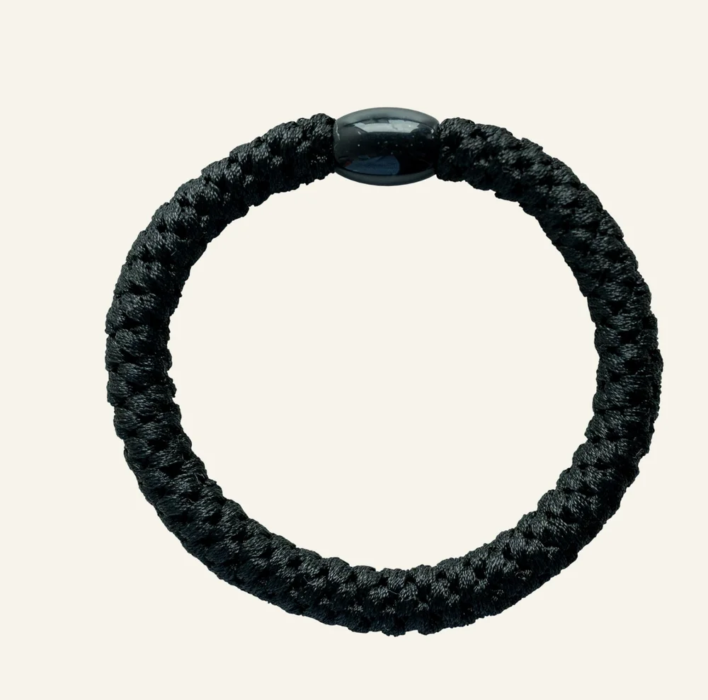 Hårstrikk svart – 6,5×6,5 cm v:1229777 Hårstrikk svart – 6,5×6,5 cm v:1229777