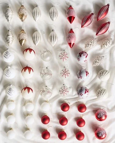 Sett med 50 julekuler SNOWFLAKE Glass Rød/hvit v:8192787