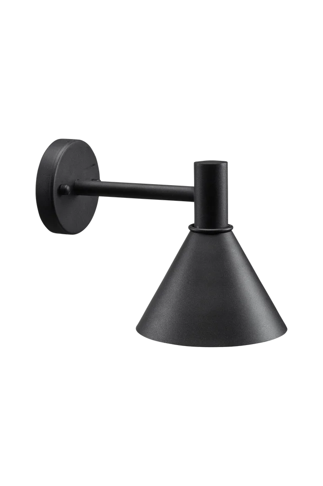 Utelampe MiniTripp 230V IP44, 30 cm – Svart – Belysning | m v:2316884 Utelampe MiniTripp 230V IP44, 30 cm – Svart – Belysning | m v:2316884