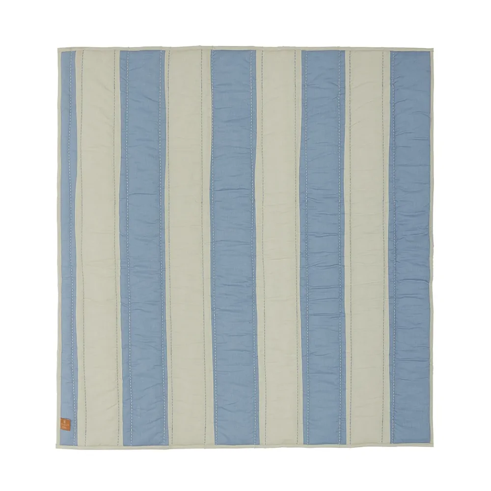 Striped quiltet teppe 130×140 cm v:2584822 Striped quiltet teppe 130×140 cm v:2584822