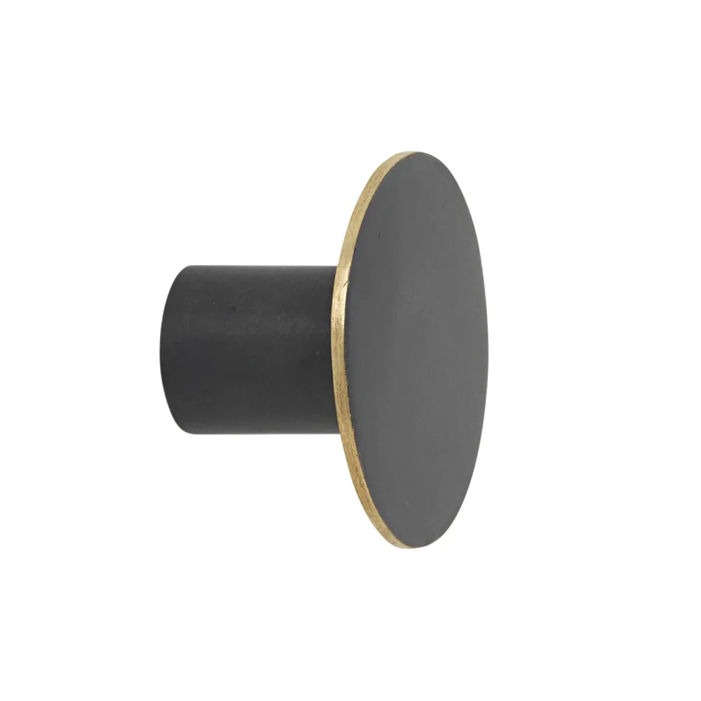 Flat Circle knagg svart-messing v:2528844