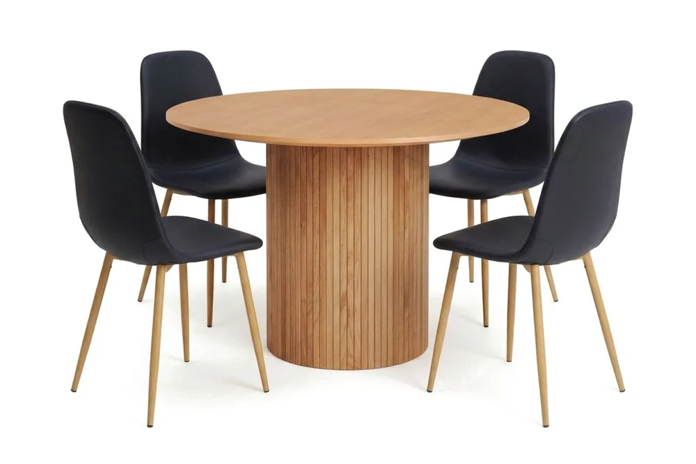 Kopparbo rund spisegruppe 110 cm eik med 4 Nibe spisestoler v:2786358