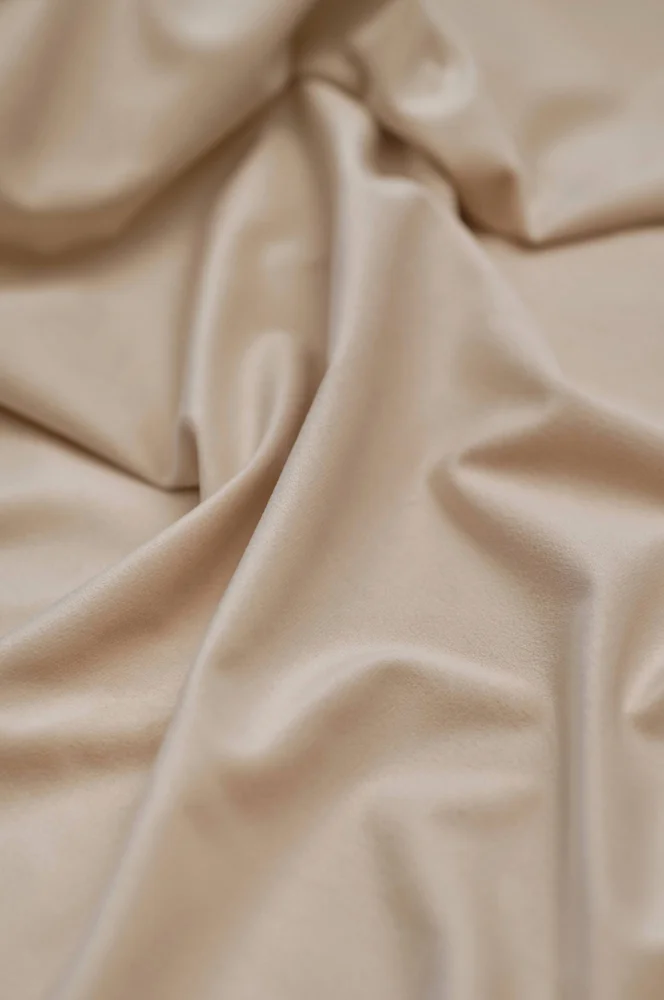 SAVANNAH fløyelsgardin 1-lengde - Beige - Tekstiler | m v:2880223