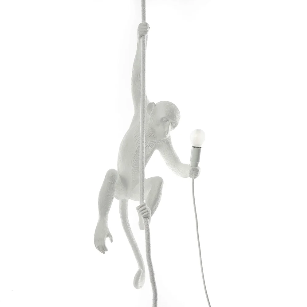 Monkey Lamp Med Tau, Hvit v:9042630 Monkey Lamp Med Tau, Hvit v:9042630