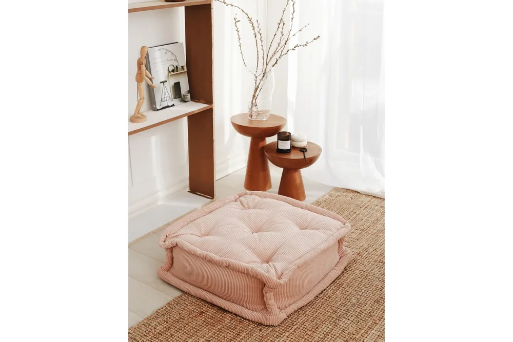 Biskuvi Sittepuff 55 cm v:9847332 Biskuvi Sittepuff 55 cm v:9847332